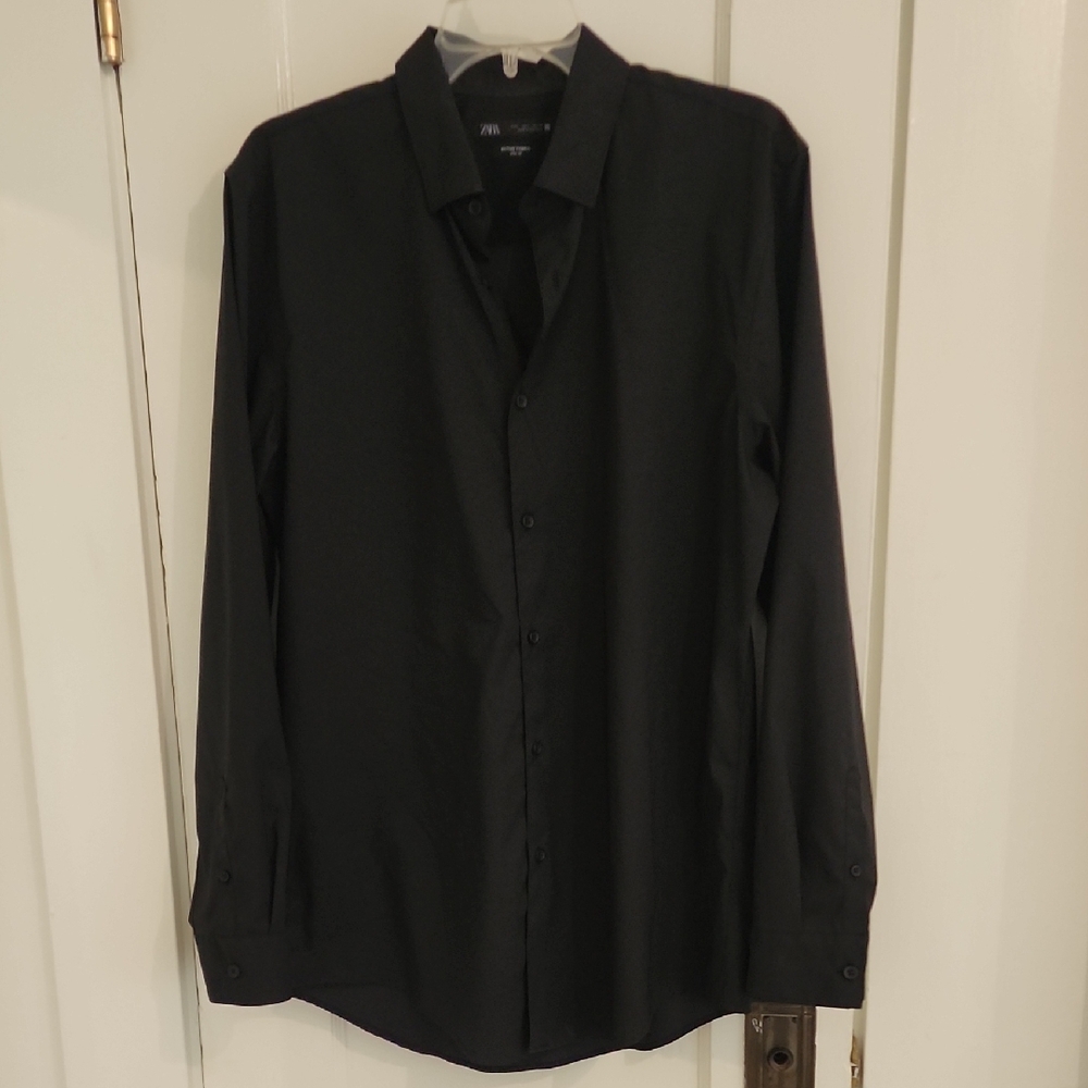 Zara Men's Elegant Black Dress Shirt